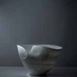 Niisato Akio, Porcelain Sphere, 2019