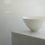 Niisato Akio, Porcelain Sphere, 2019