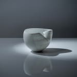 Niisato Akio, Porcelain Sphere, 2019