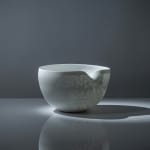Niisato Akio, Porcelain Sphere, 2019