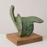 Barbara Hepworth, Disc with strings (Moon), 1969