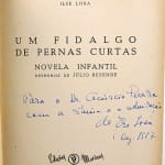 Um Fidalgo de Pernas Curtas by Ilse Losa, illustrated by Júlio Resende. Title page and inscription by the author.