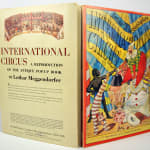 Lothar Meggendorfer's International Circus. A Reproduction of the Antique Pop-Up Book. Binding
