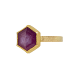22k and 18k yellow gold ring with hexagonal star ruby by Fringe Gallery studio jeweler Petra Class