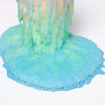 Dan Lam slime sculpture with gradient color of pink and blue