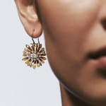 Marie Lichtenberg, Red and navy mauli corde