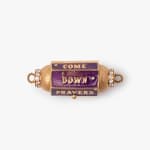 Marie Lichtenberg, Red and navy mauli corde