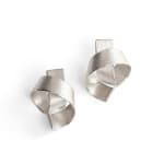 Sculptural earrings – may ray twist – 100% recycled silver by contemporary jewellery artist Ute Decker