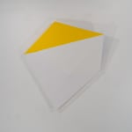 Tridimensional painting of a yellow, beige & white prism with triangular sides, looking like a cut gem
