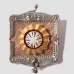 Robert Ebendorf, Keep It In the Purse (brooch), 2023