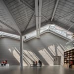 Playground of Possibilities / Singapore, BLACK / Singapore