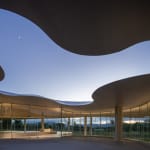 Playground of Possibilities / Singapore, BLACK / Singapore