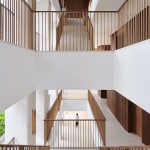 Playground of Possibilities / Singapore, BLACK / Singapore