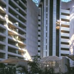 ARCHITECTURE USA 1980, Reneaissance Center - Detroit, 1977