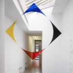 Felice Varini, CARRE BLEU NOIR ROUGE ET JAUNE AU DISQUE BLANC - PARIS, 2011