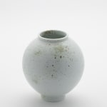 Jaejun Lee, 9. Grey Celadon Vessel 'Pebble'