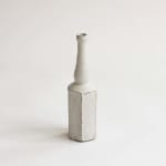 Akiko Hirai, 101. Kohiki Vase with Wood Ash Fluted