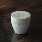 Gwyn Hanssen Pigott, Lidded pot, 1995