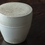 Gwyn Hanssen Pigott, Lidded pot, 1995