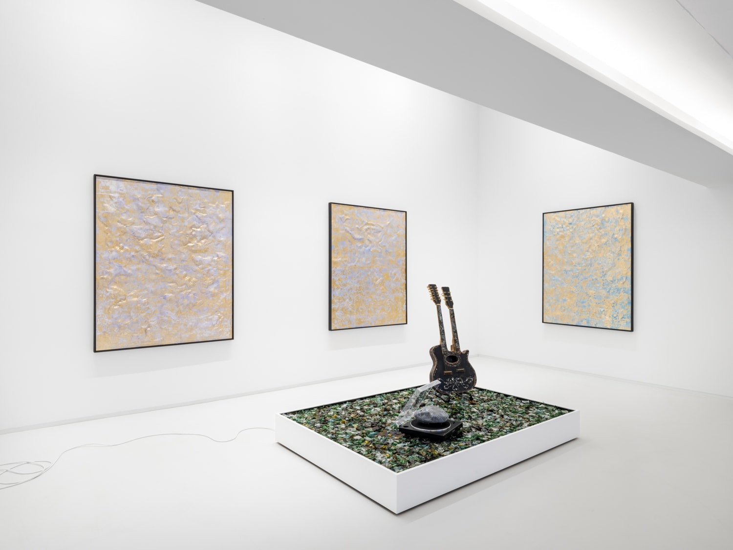 アート・デザイン・音楽 The image : Bae Yong Joon v. 1 19 Bae Yong Joon Photo Exhibition The Image Vol Stock Photos