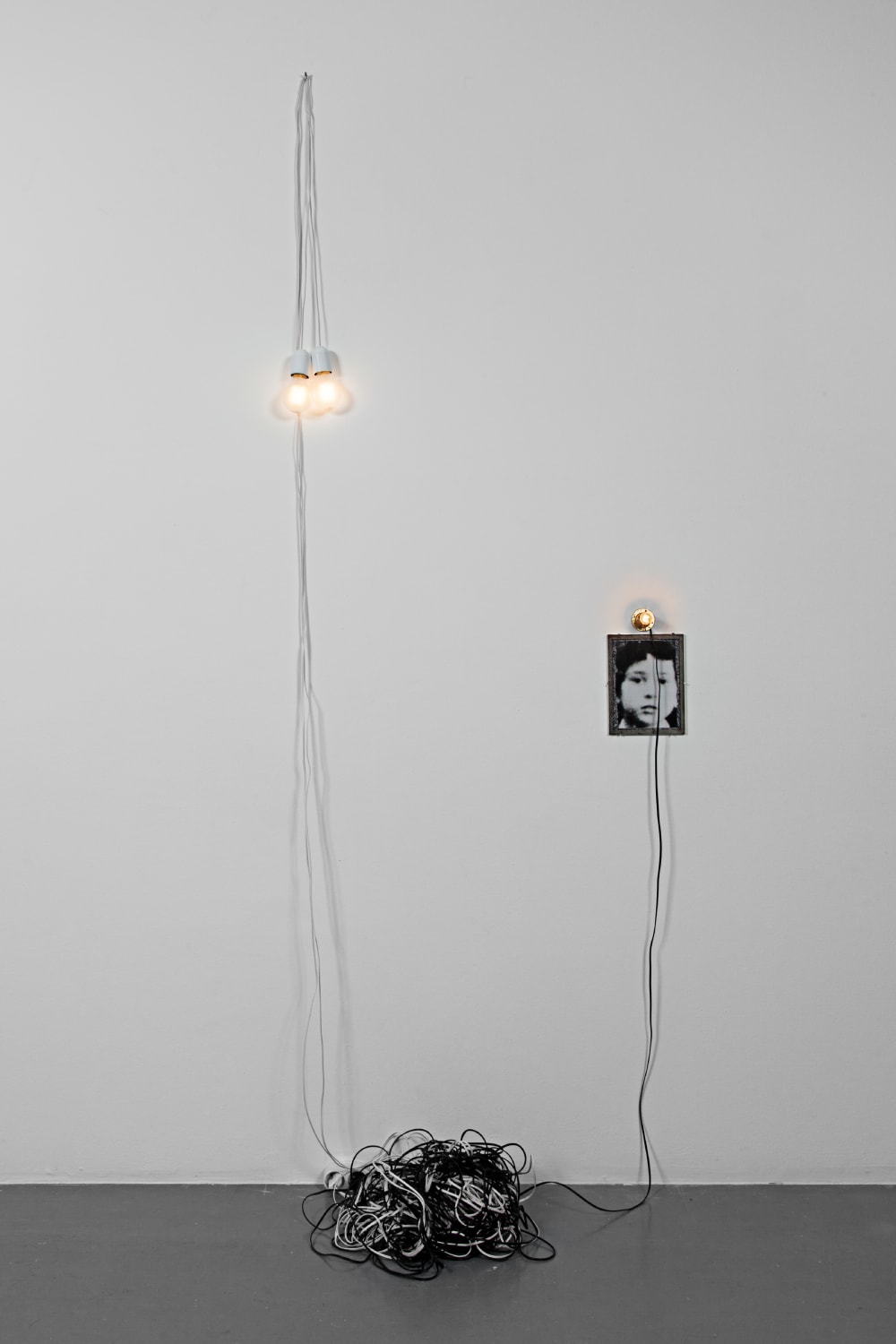 Boltanski & Gonzalez-Torres, Untitled, 1995