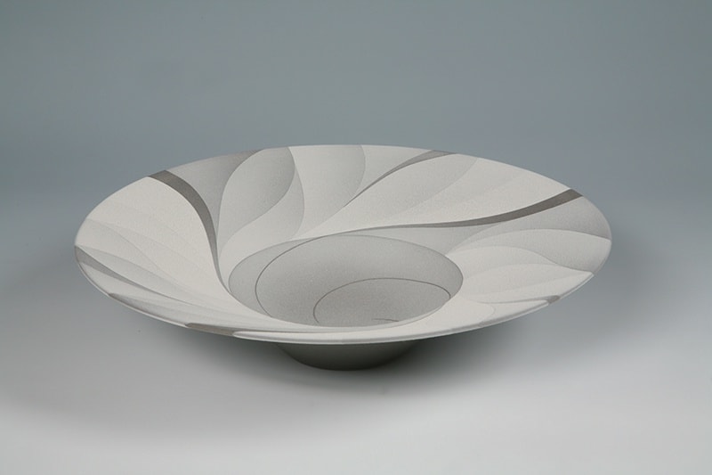 Tsuruta Yoshitaka, Large Bowl Monochrome Work 31, 2012 | Onishi Gallery