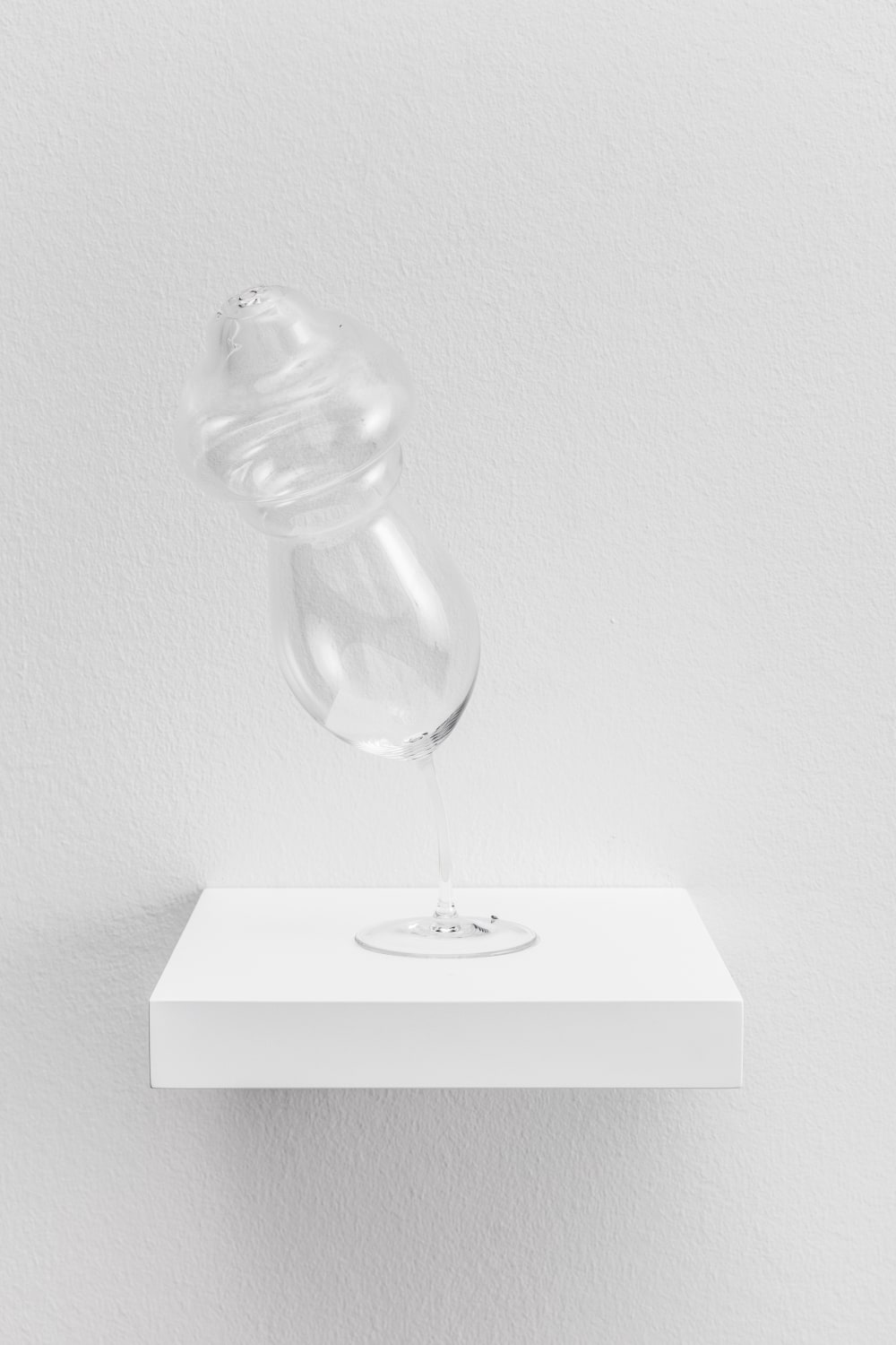 Anri Sala, Resting Spells #5, 2018