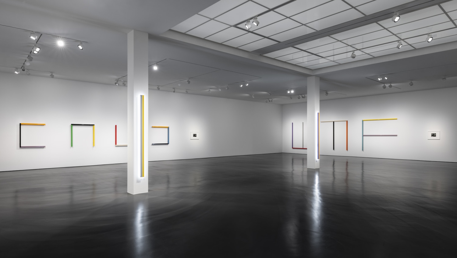 Exhibition view: Liam Gillick, Fact Structures Amount Structures Language Structures, Esther Schipper, Berlin, 2024. Photo © Andrea Rossetti