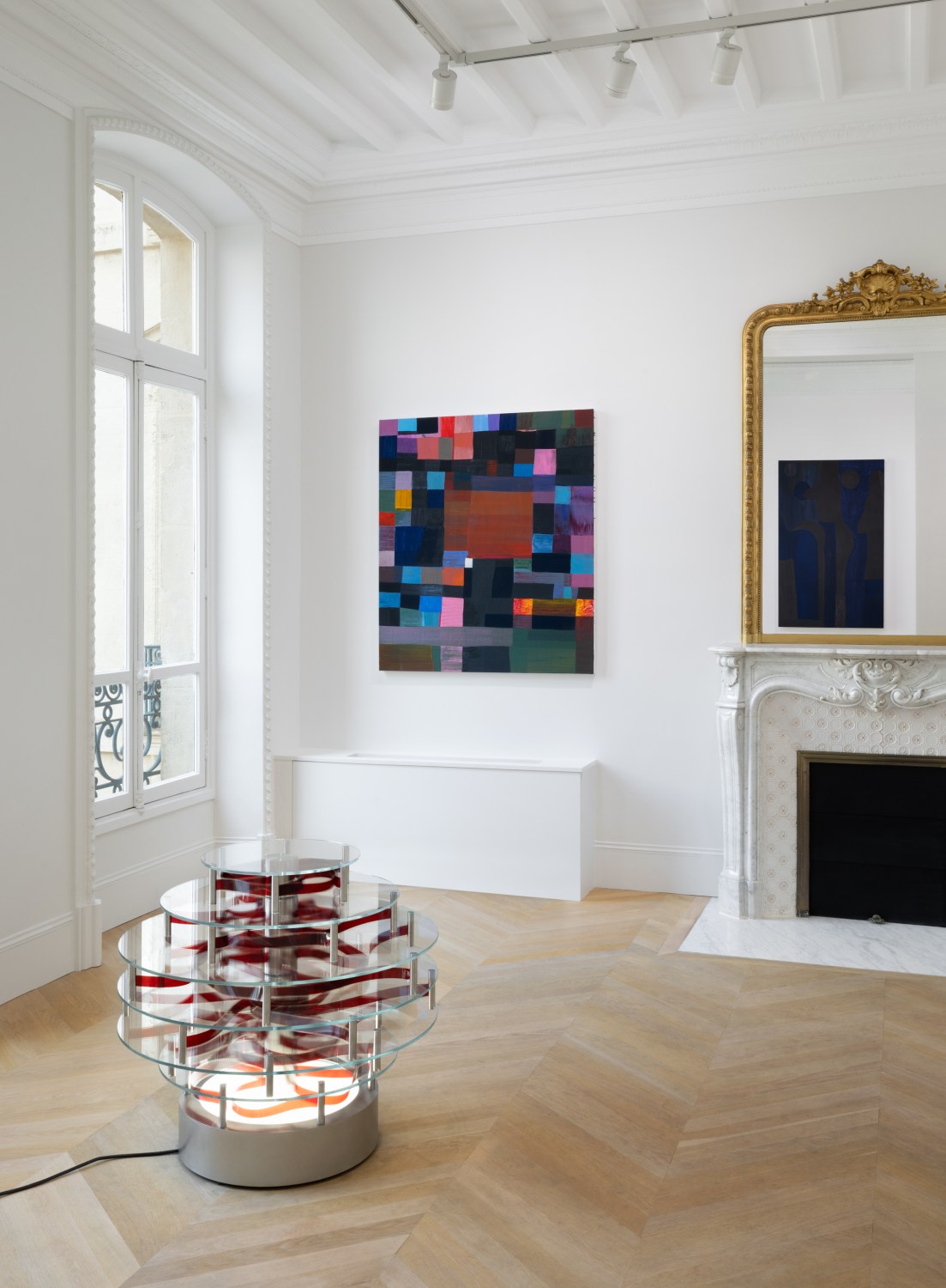 Exhibition view: Mutable Structures, Esther Schipper, Paris, 2024. Photo © Andrea Rossetti
