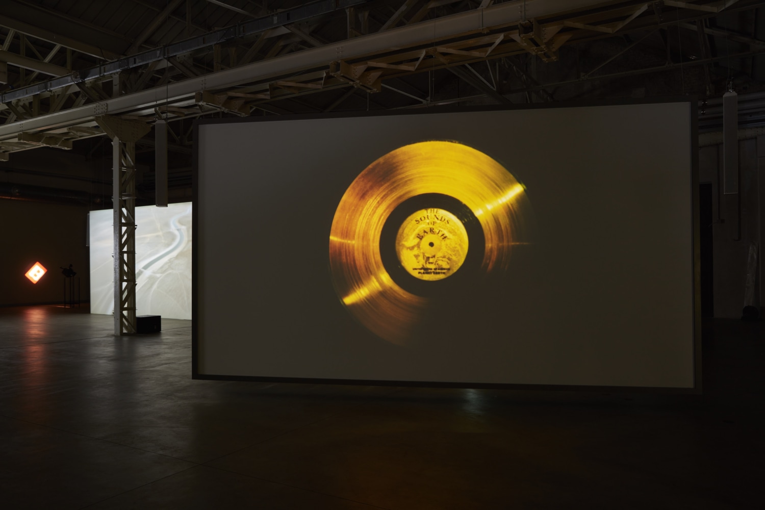 Rosa Barba From Source to Poem, 2016 35 mm film (color, optical sound) Duration: 12 min Exhibition view: From Source...