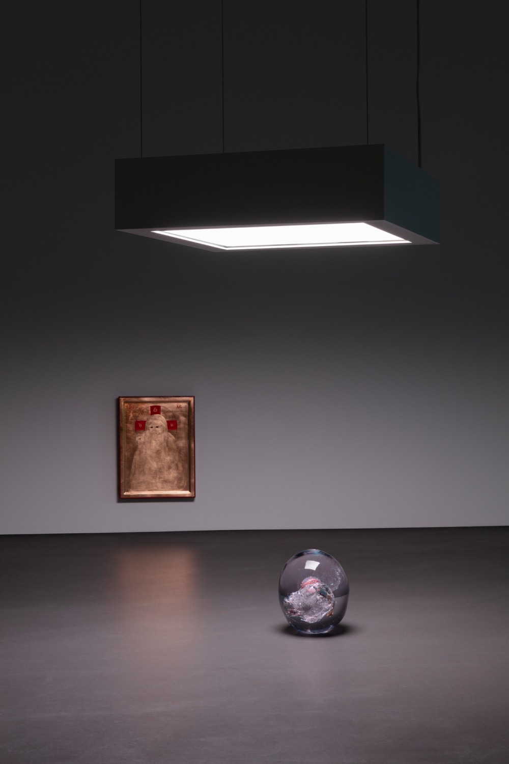 Top: Etienne Chambaud, Model for Afar (Regensburg, 5 November 333 BCE), 2021. Wall: Etienne Chambaud, Uncreature, 2021. Floor: Etienne Chambaud,...
