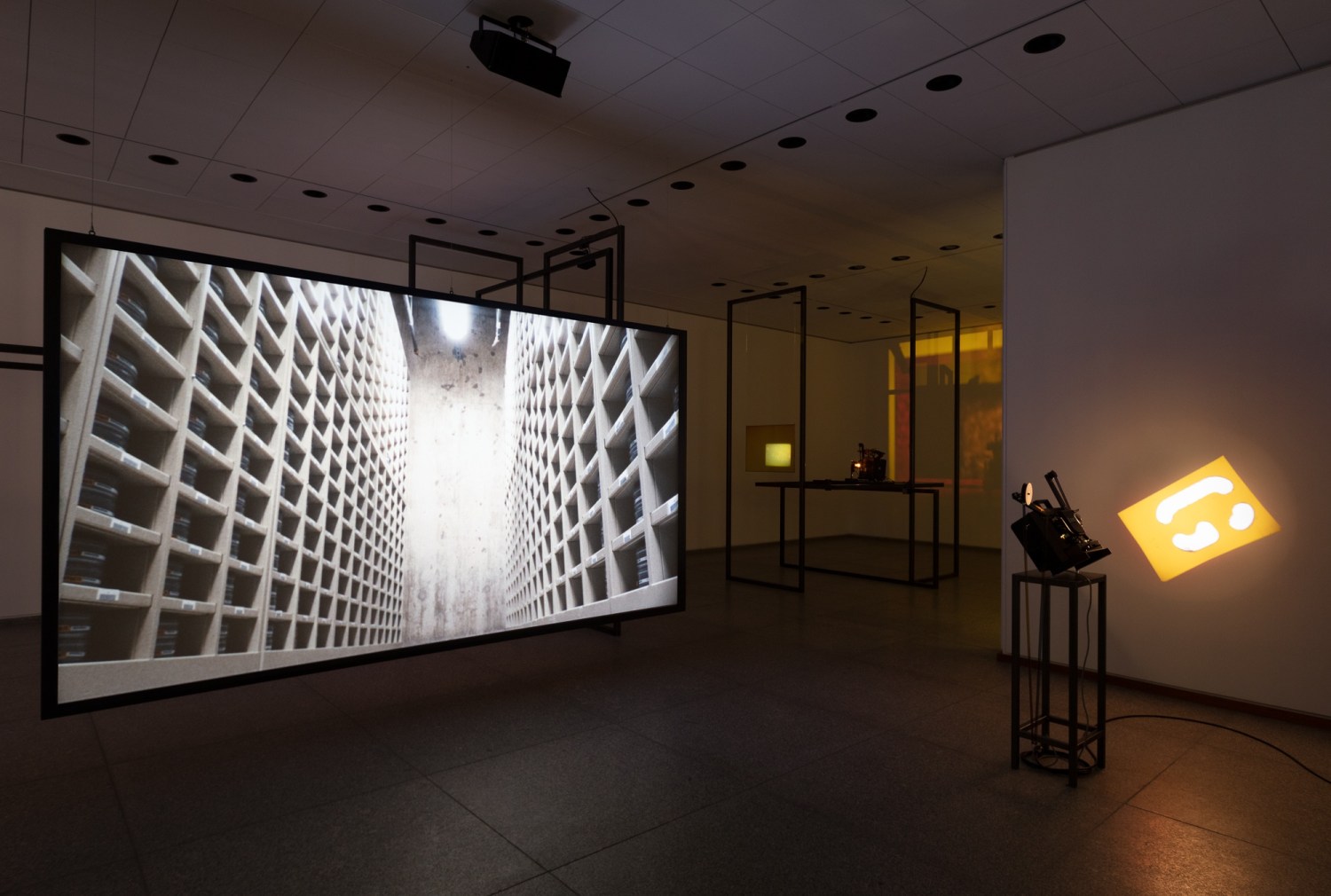 Exhibition view: Rosa Barba, In a Perpetual Now, Neue Nationalgalerie, Berlin, 2021 Photo © Andrea Rossetti