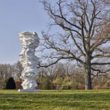 Installation view, TONY CRAGG at Skulpturengarten Spanischer Turm, 2025