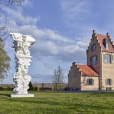 Installation view, TONY CRAGG at Skulpturengarten Spanischer Turm, 2025
