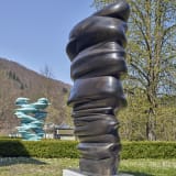 Installation view, TONY CRAGG at Skulpturengarten Spanischer Turm, 2025