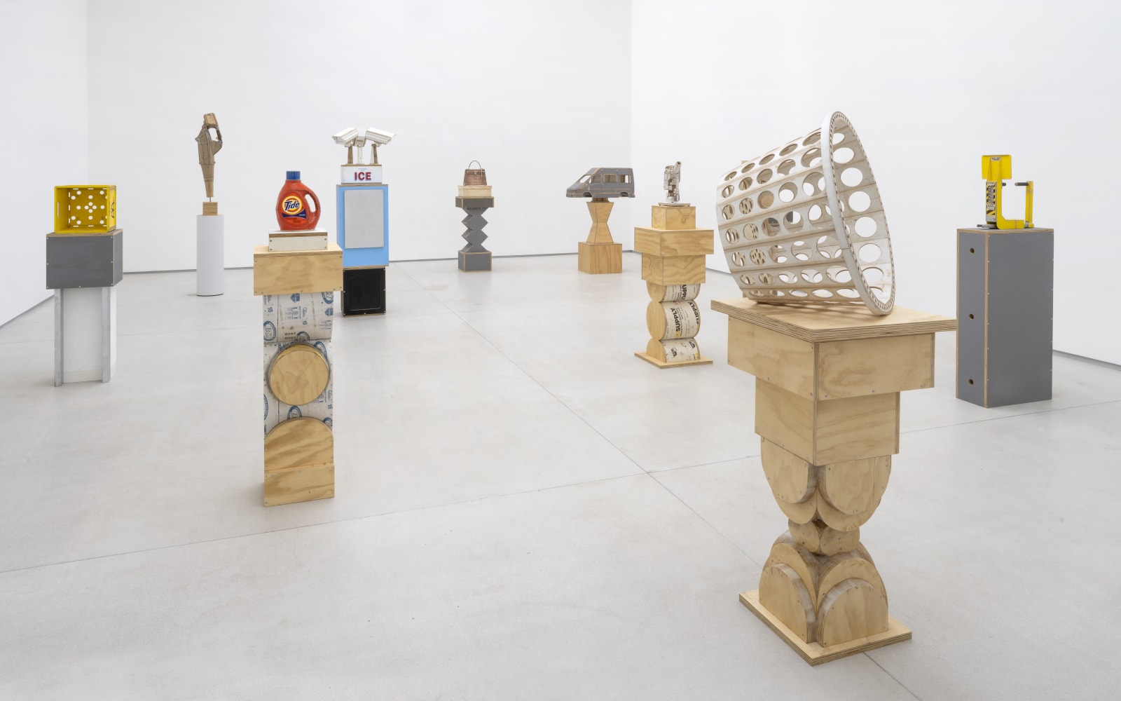 Placed on bespoke pedestals referencing the pedestals of Constantin Brancusi (1876–1957), the works are elevated to the position of high...
