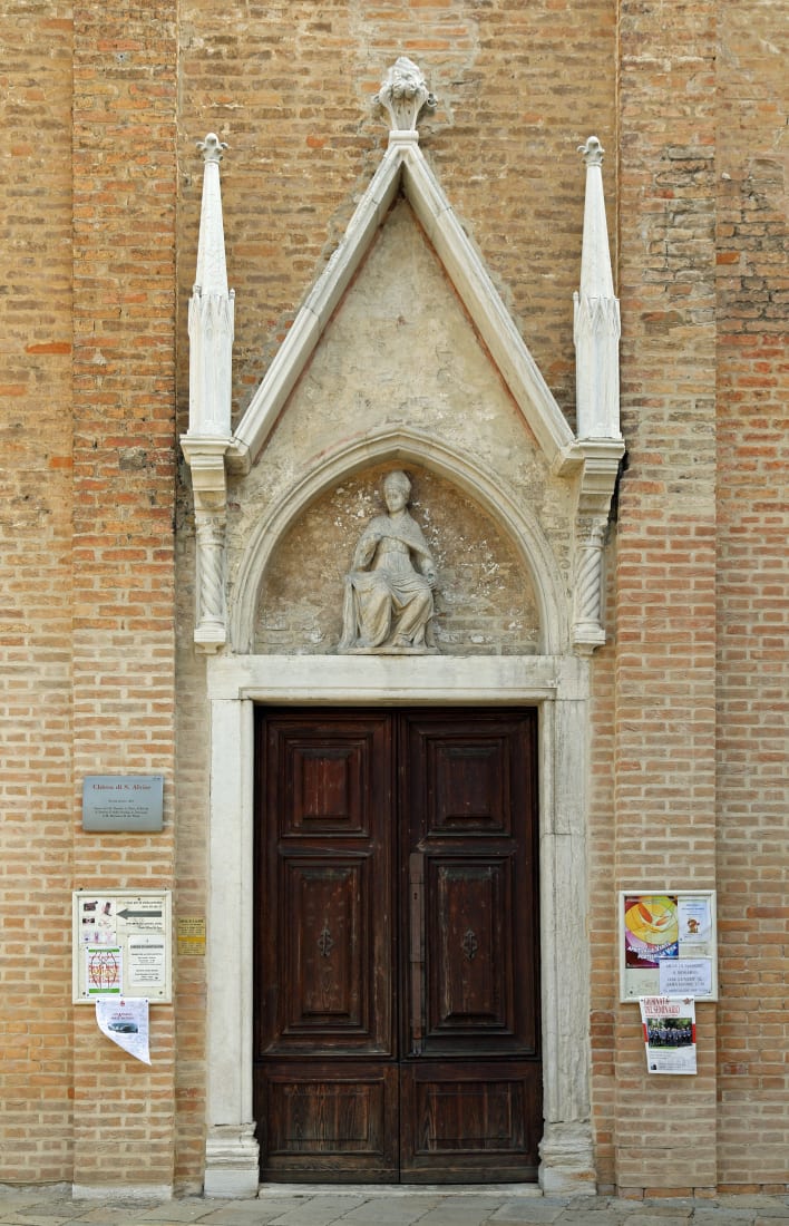<p>The main entrance of Sant'Alvise, Venice, Italy. Photo Didier Descouens.</p>