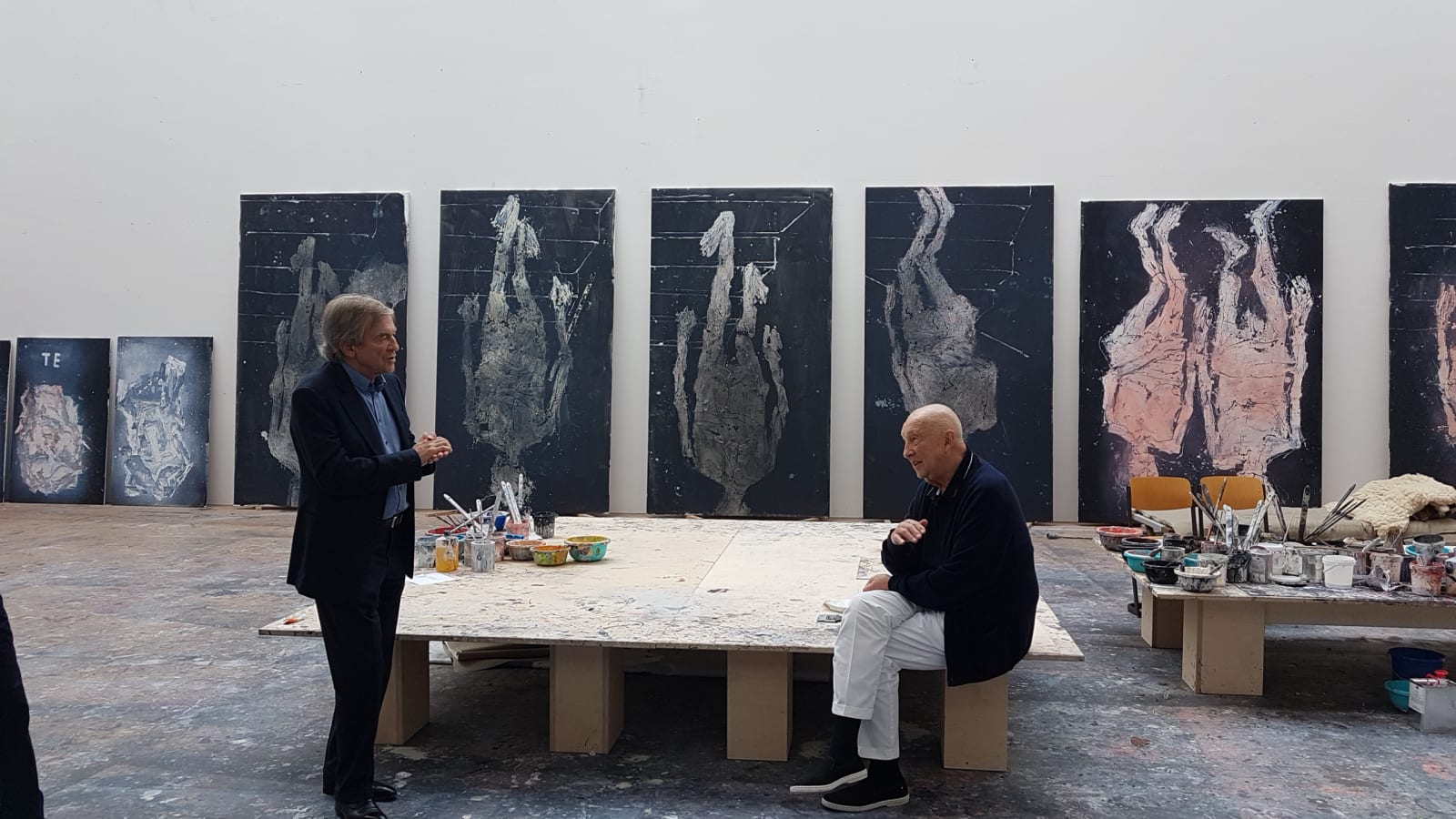 <h6 style="text-align: center;">Alan Cristea and Georg Baselitz in Baselitz's studio in South Germany, 2018.</h6><p style="text-align: center;">Photo: Leeor Engländer</p>