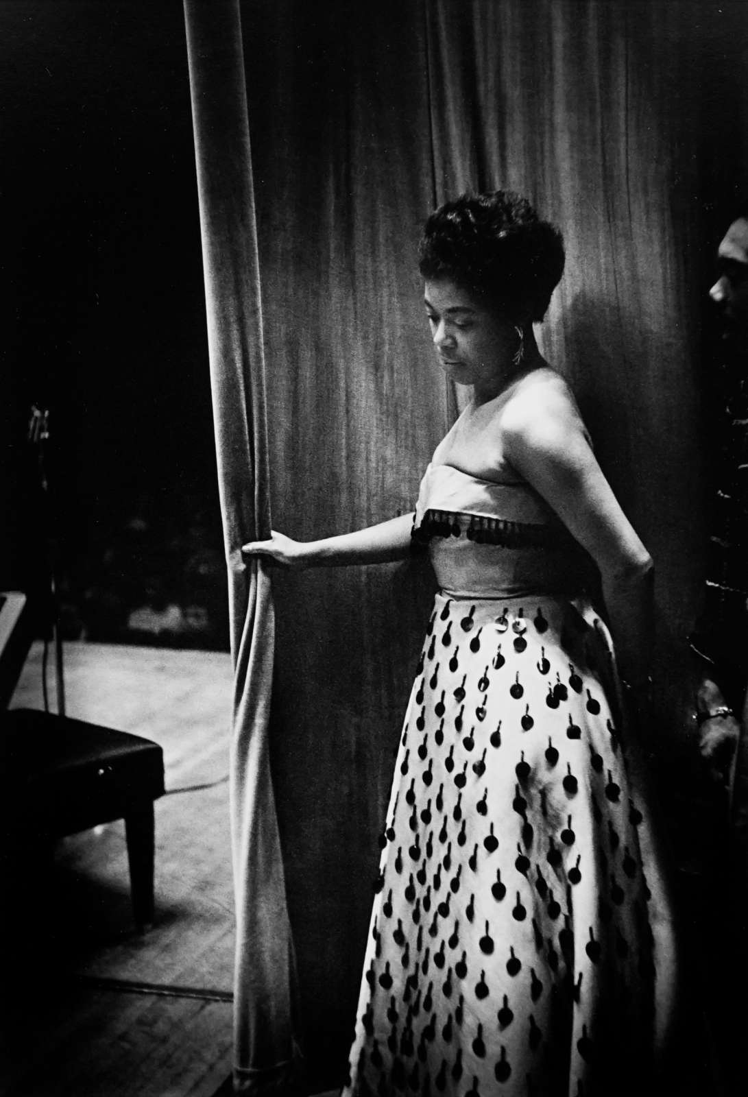 Herman Leonard, Sarah Vaughan, Carnegie Hall, New York City (SRV08), 1950
