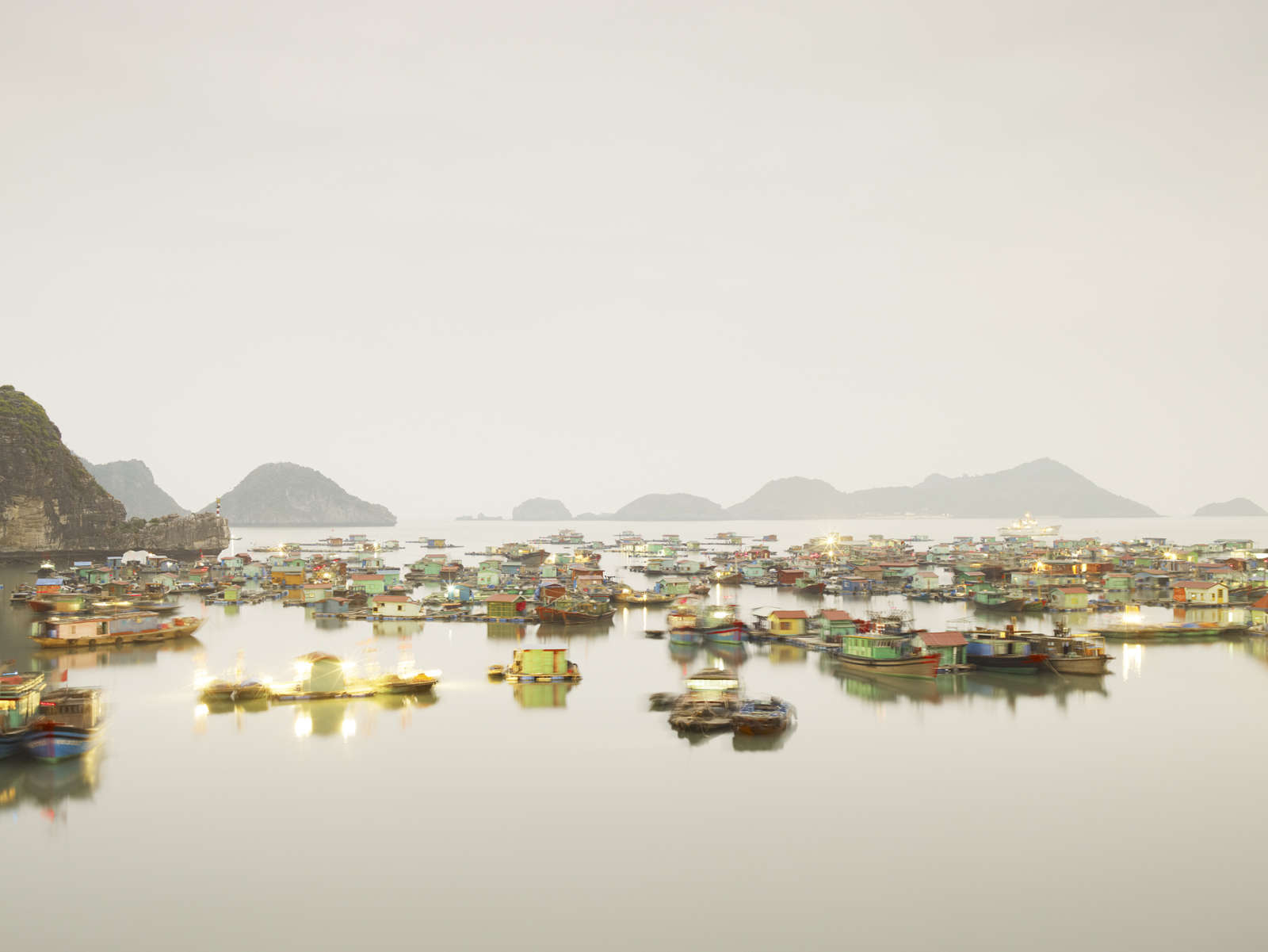 Josef Hoflehner, Floating Village, Vietnam, 2007