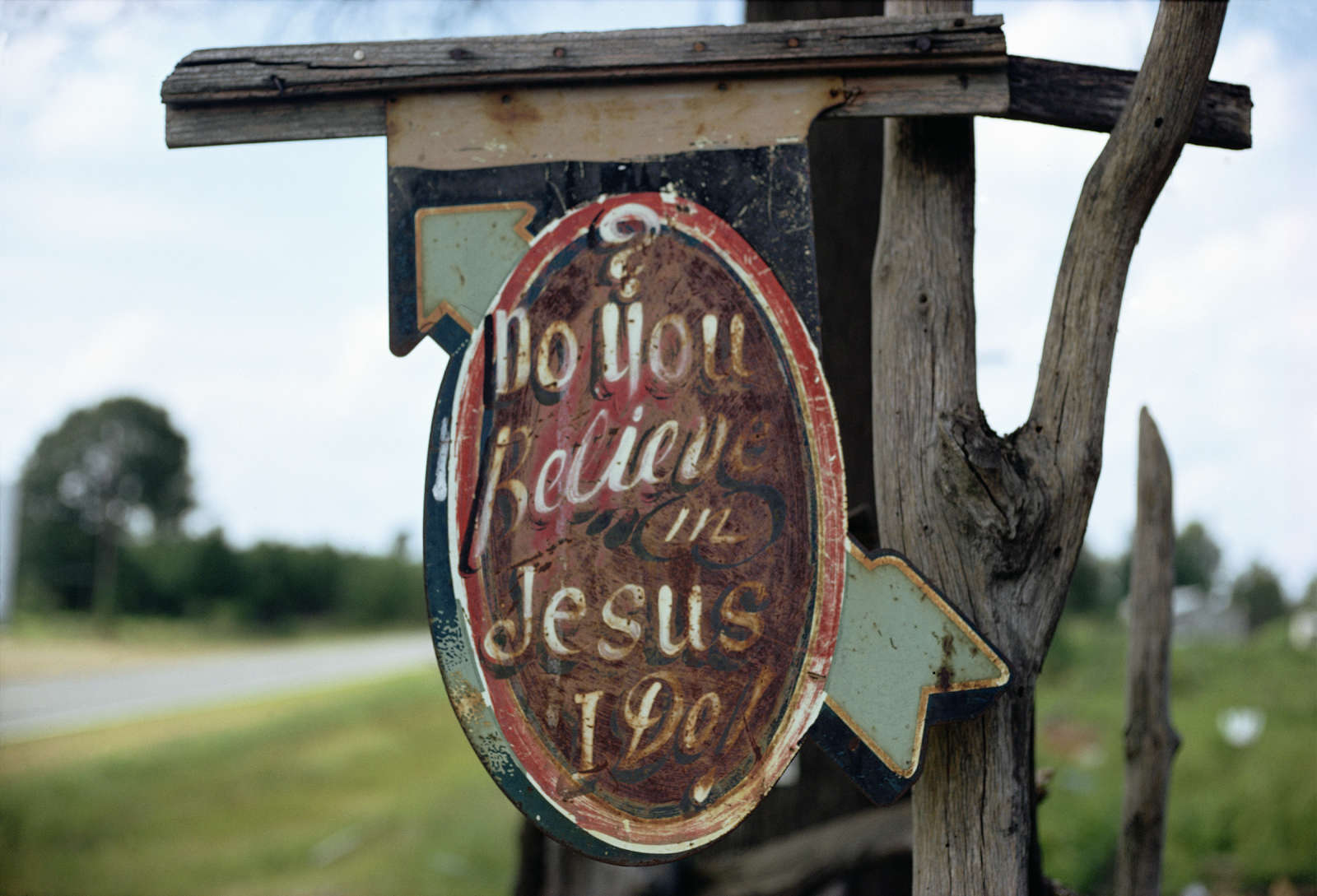 William Christenberry, Do You Believe in Jesus, I Do", Stephen Syke's Place, near Aberdeen, Mississippi, 1966