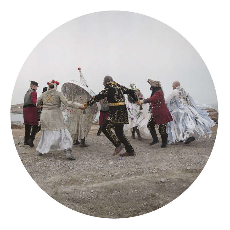 Kahn + Selesnick, Hobby Horses A’Courtin’