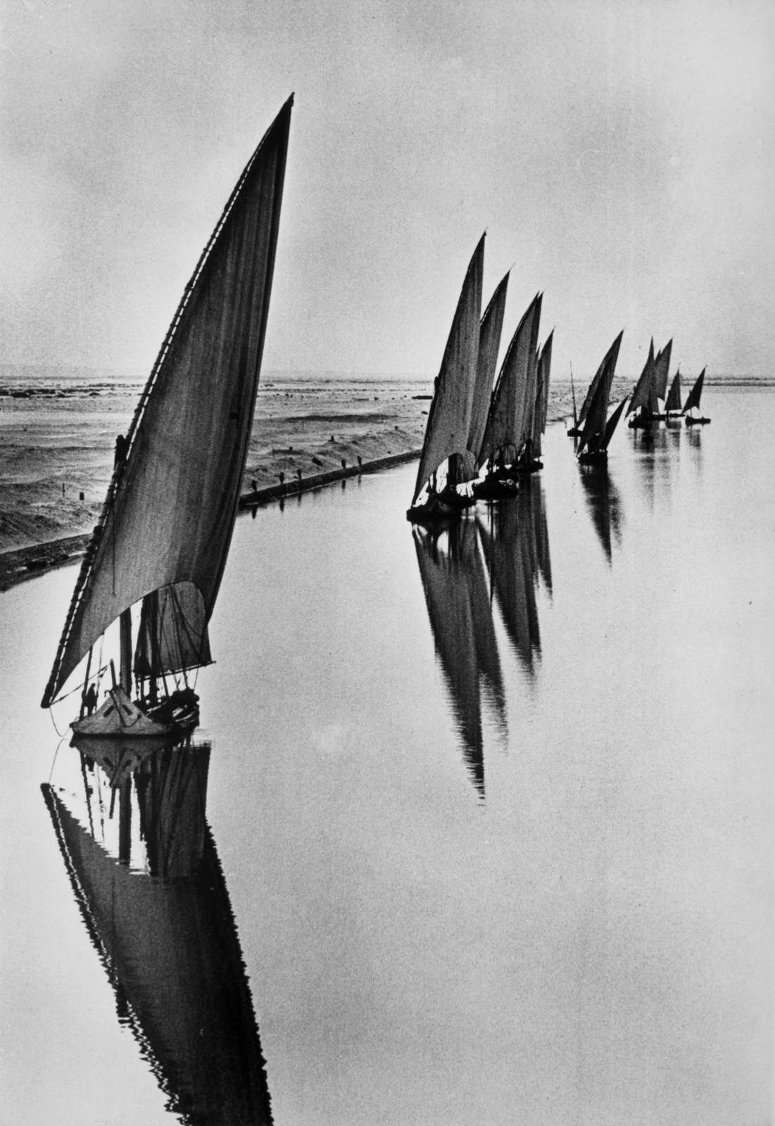 Alfred Eisenstaedt, Egyptian Fishing Boats, Suarez Canal near Port Said, 1935