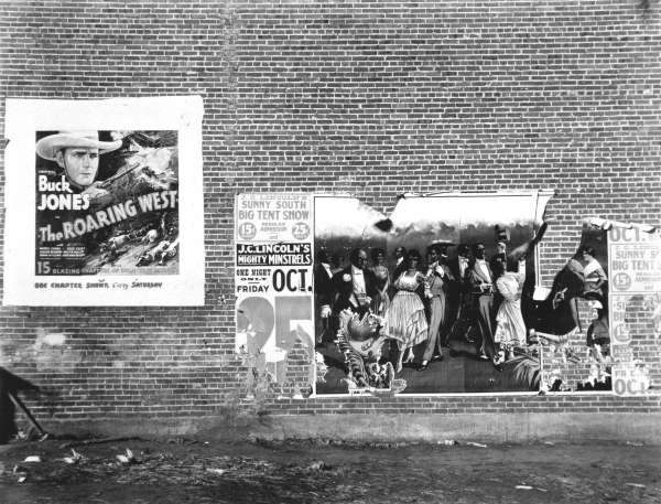 Walker Evans, Minstrel Show, AL, 1936