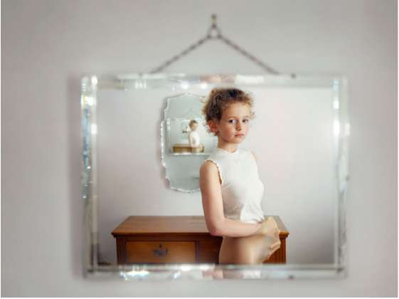 La Lettre features Edith Maybin