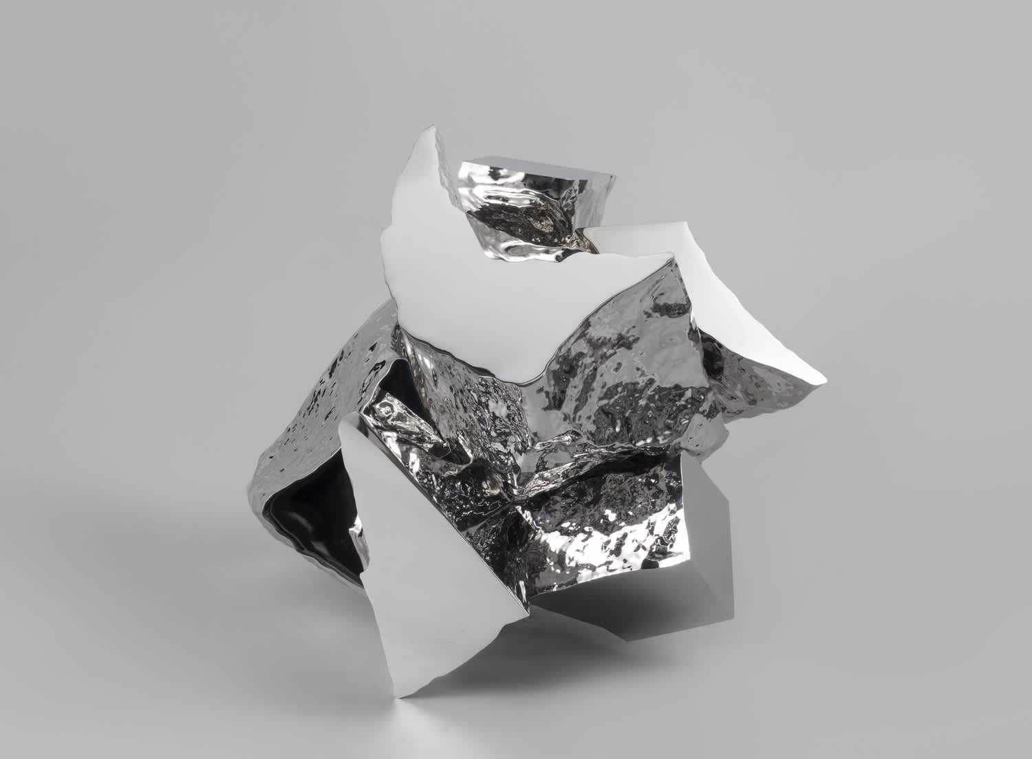 Zhan Wang, 'Particle No.8', 2022. Stainless steel, 33 x 41 x 34 cm, 13 x 16 1/8 x 13 3/8 in © Zhan Wang. Courtesy Lisson Gallery.