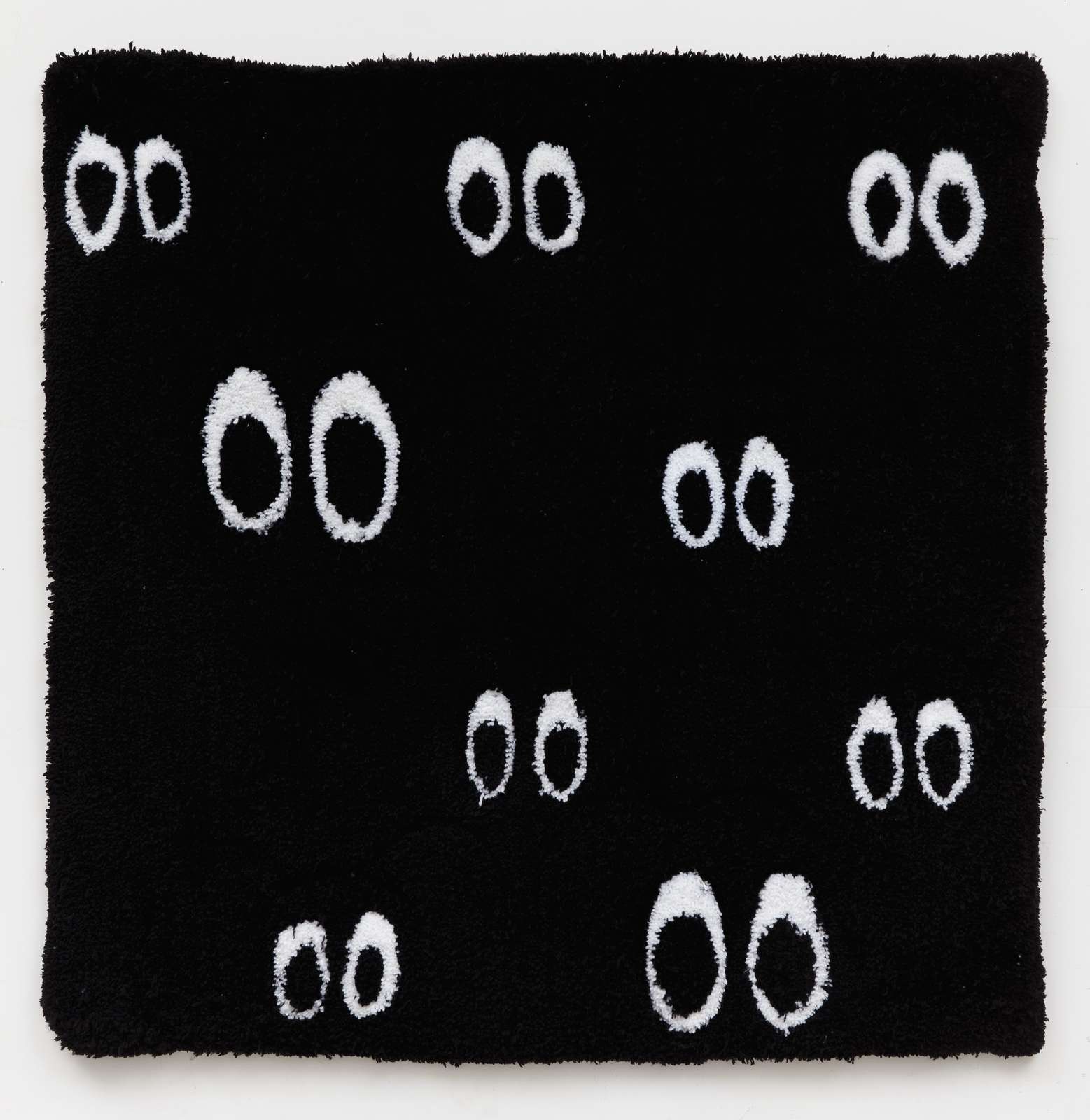 Qualeasha Wood, 'gives me heebiejeebies', 2023. Tufted wool and acrylic, 114.3 x 114.3 cm, 45 x 45 in.