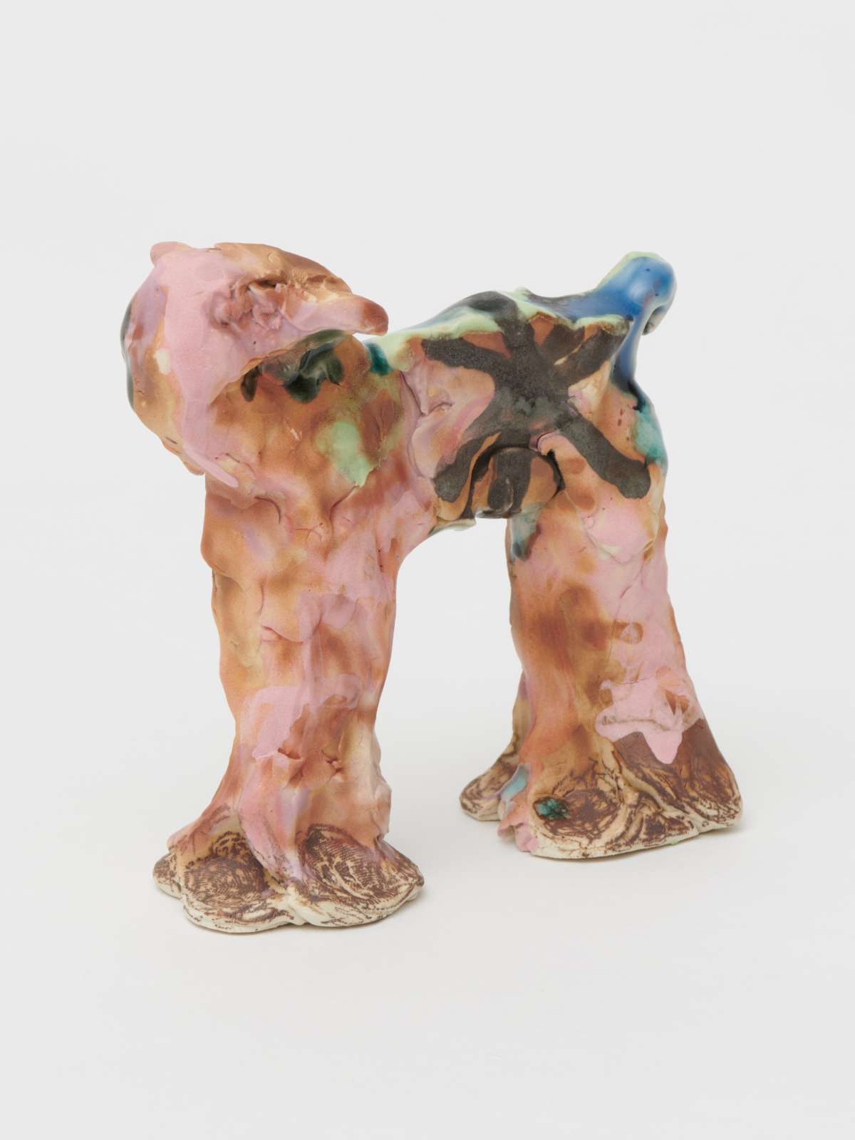 Narumi Nekpenekpen. 'on my way to nail salon', 2022, Porcelain and glaze, 12 × 12.5 × 5 cm. Courtesy the artist and Soft Opening. Photography: Theo Christelis