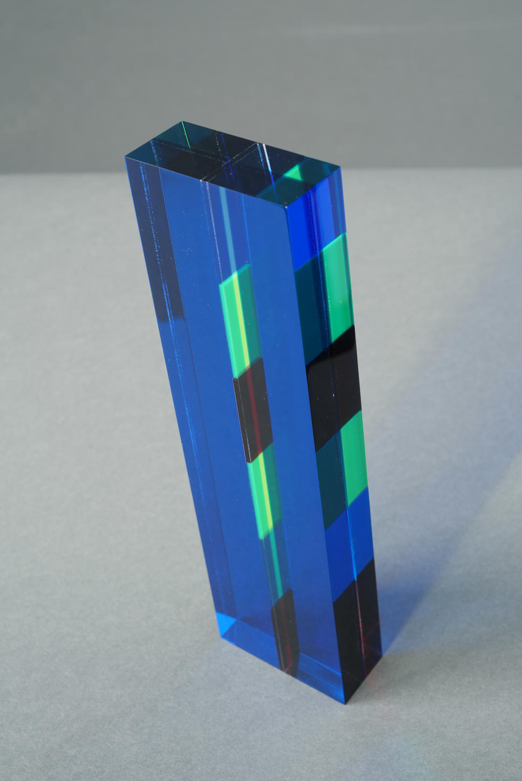 Diagonal Column