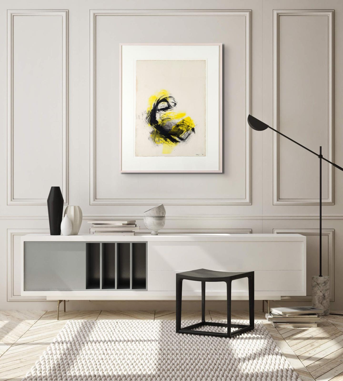 Gesture: Yellow, Black